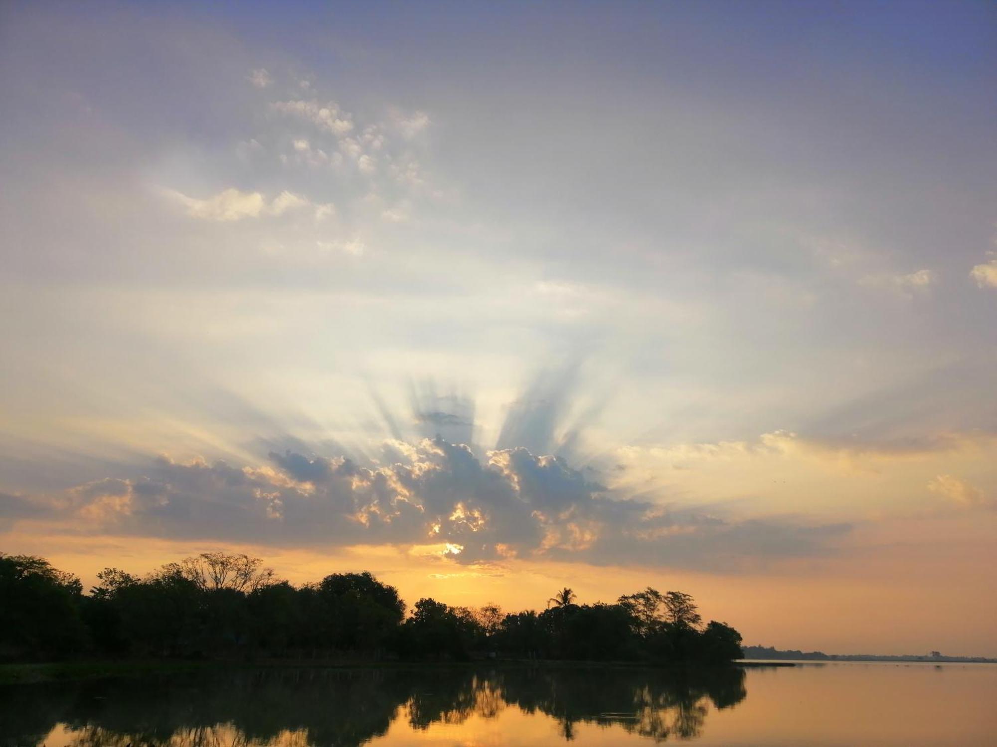 Breezy Lake Tissamaharama Ngoại thất bức ảnh