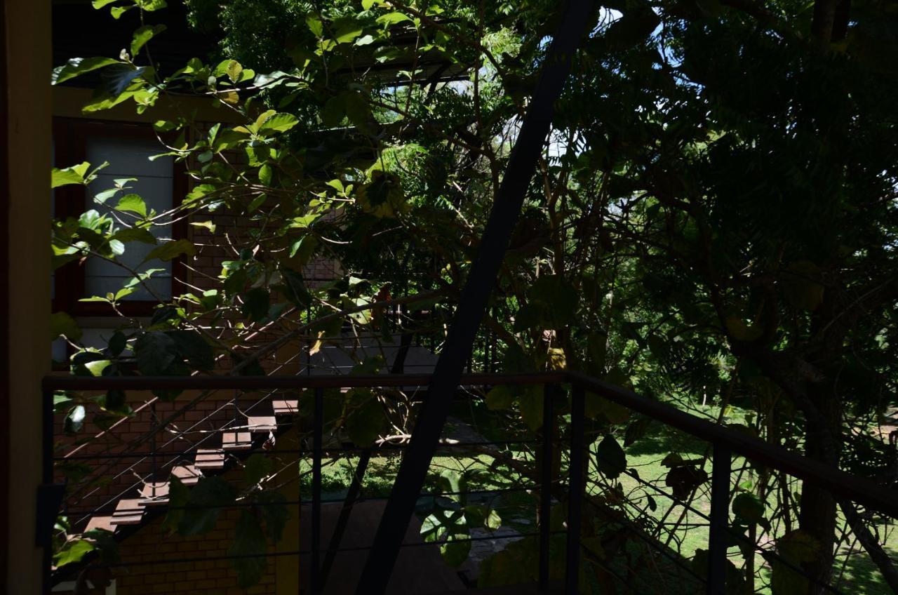 Breezy Lake Tissamaharama Ngoại thất bức ảnh